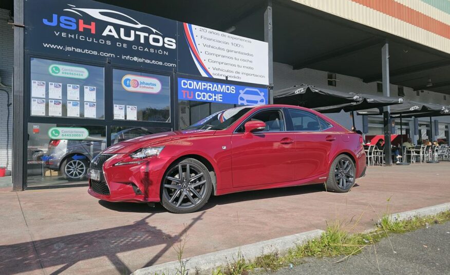 LEXUS IS 300h