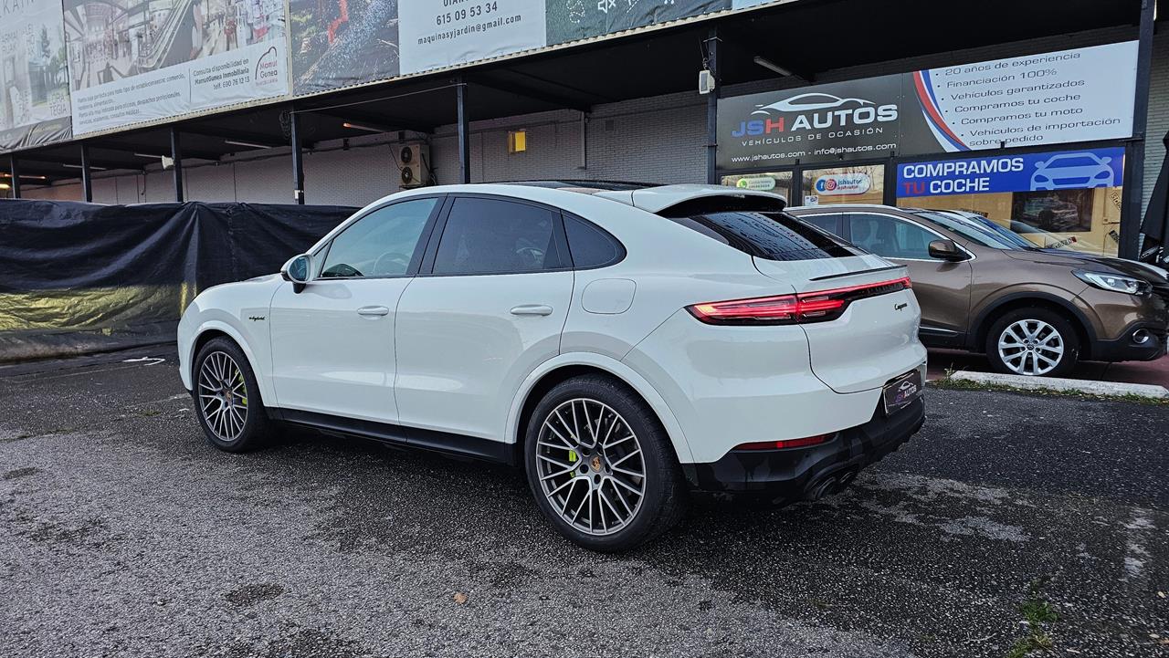 PORSCHE CAYENNE COUPE EHybrid