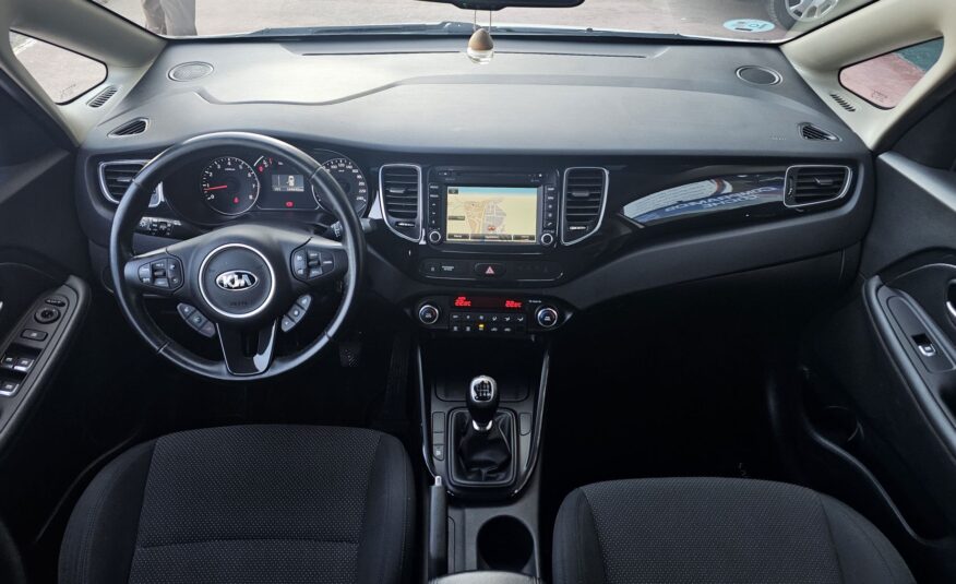 kia carens