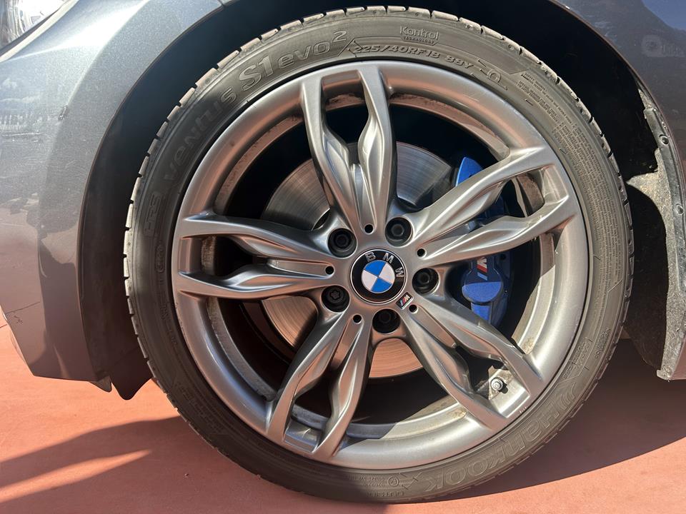 BMW M235i