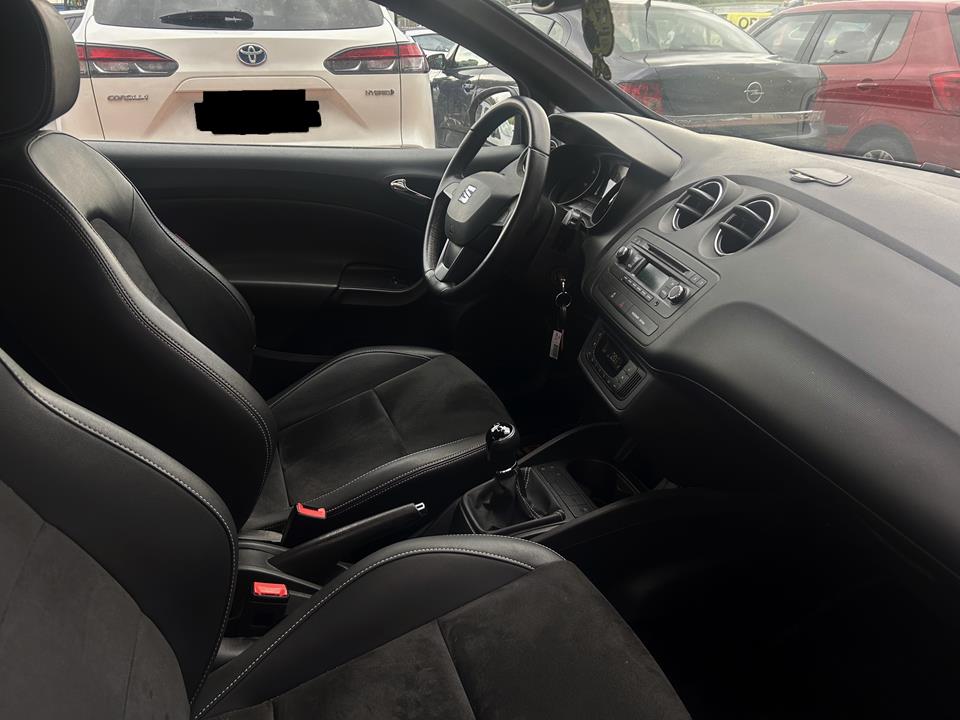 SEAT IBIZA