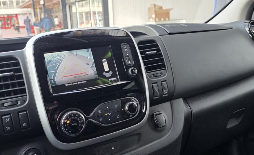 RENAULT TRAFIC SPACECLASS