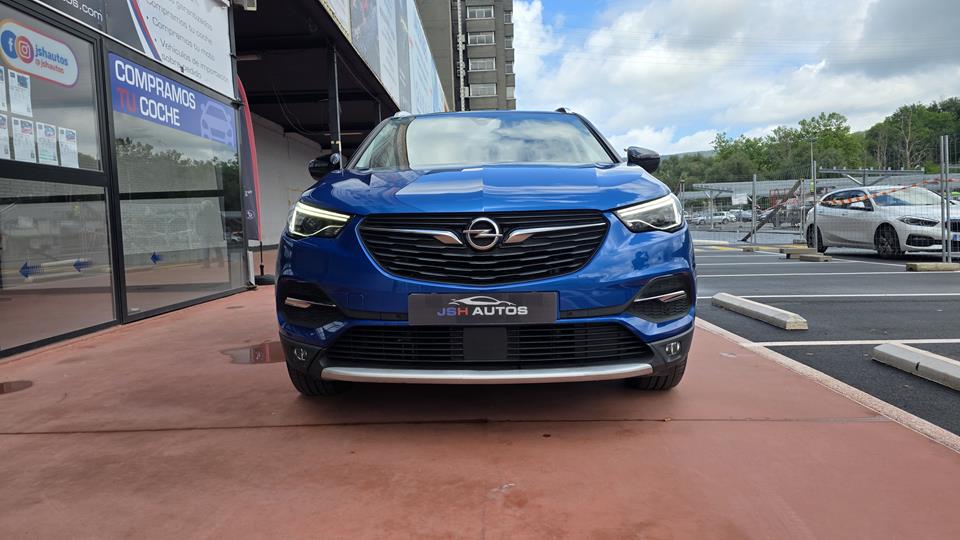 OPEL GRANDLAND X