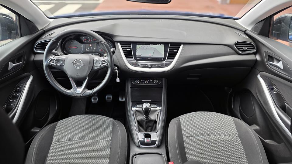 OPEL GRANDLAND X