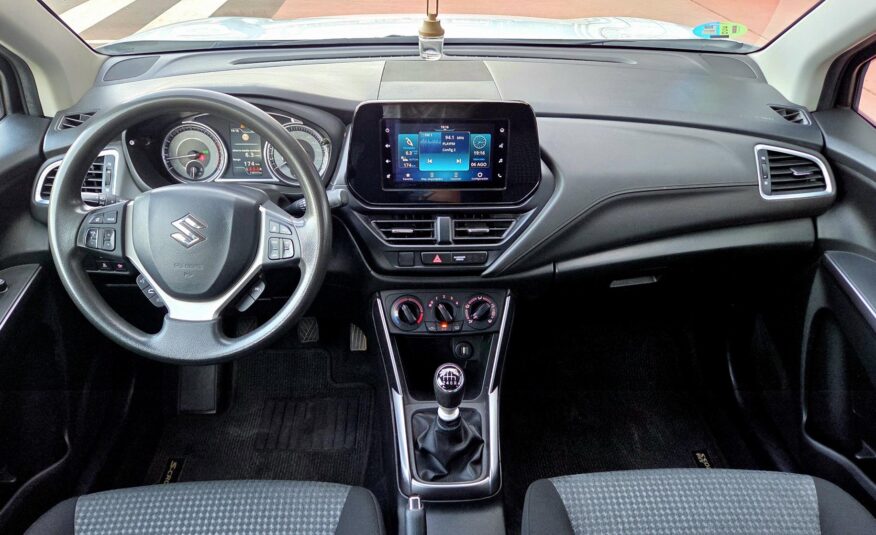 SUZUKI S-CROSS