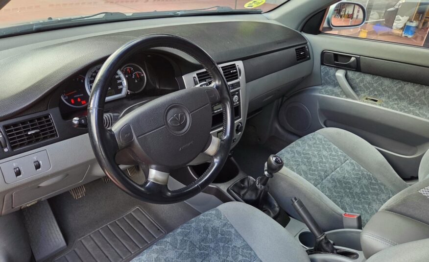 DAEWOO NUBIRA