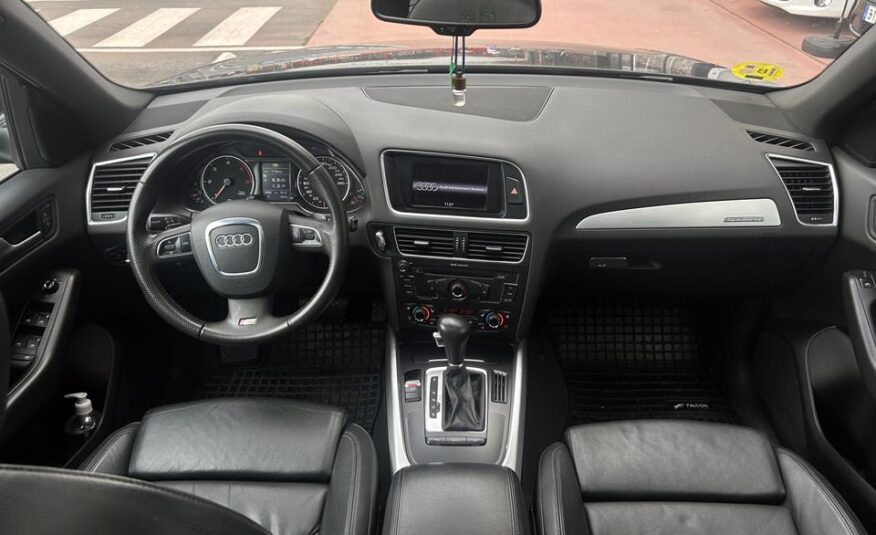AUDI Q5 S-LINE