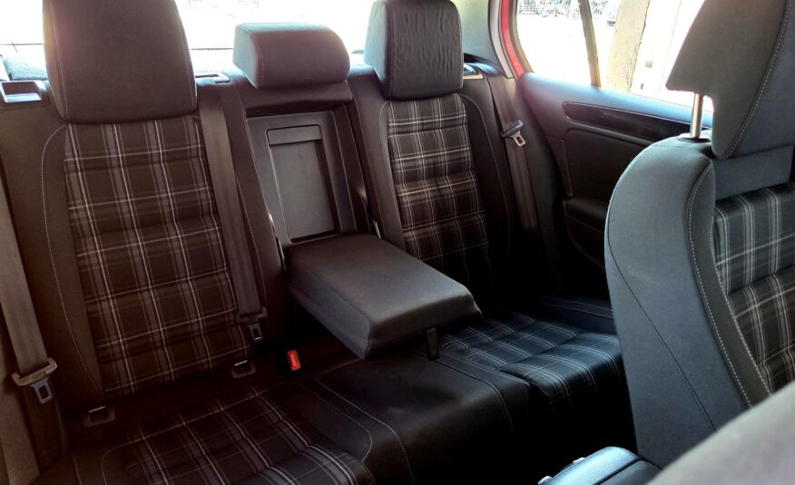 VOLKSWAGEN GOLF GTD