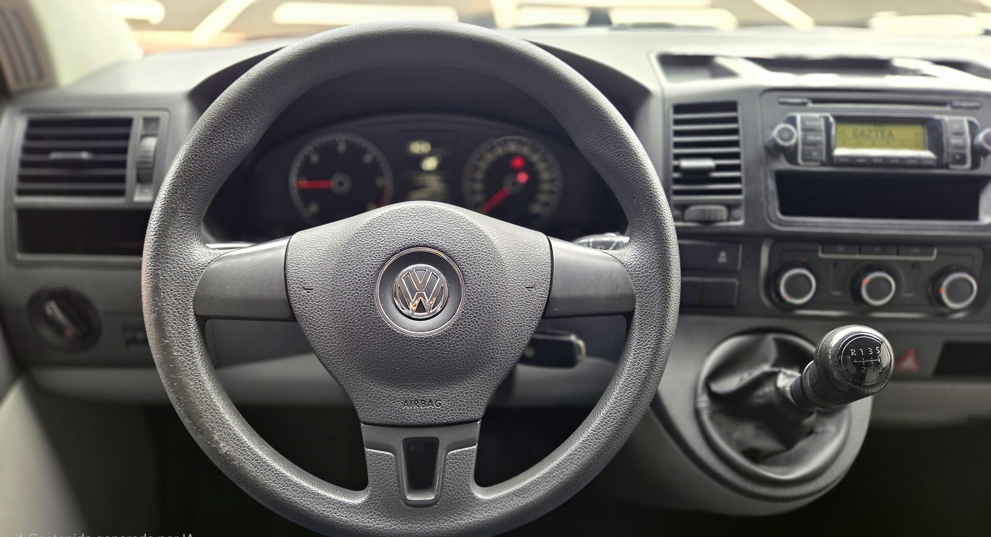 VOLKSWAGEN TRANSPORTER T5