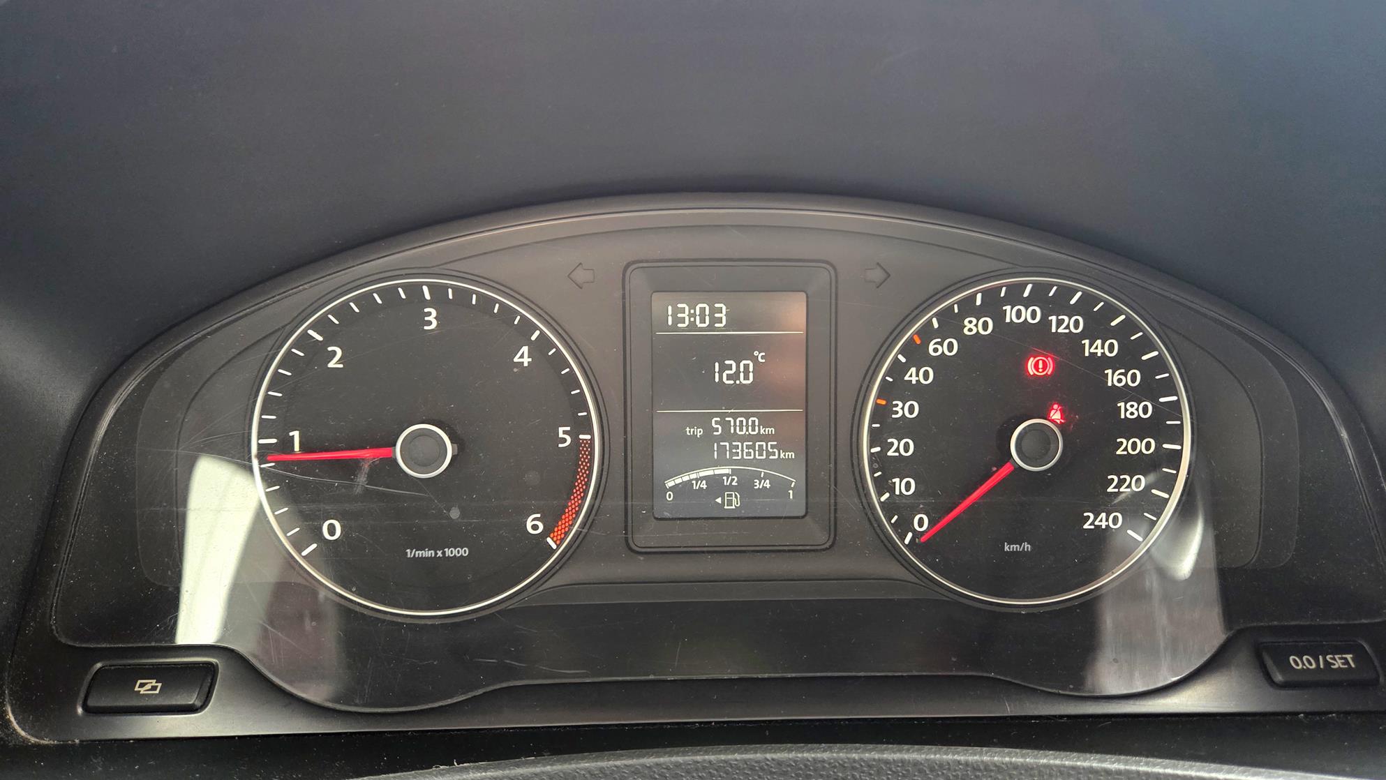 VOLKSWAGEN TRANSPORTER T5