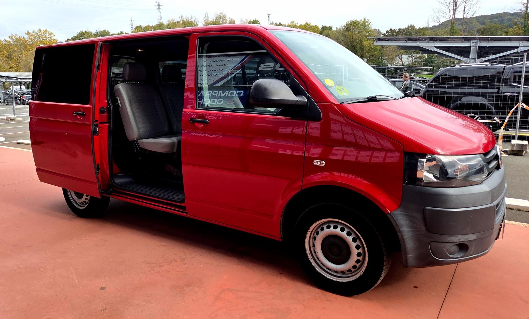 VOLKSWAGEN TRANSPORTER T5