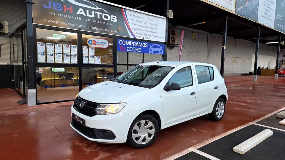 DACIA SANDERO