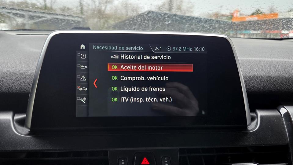 BMW 218i GRAN TOURER