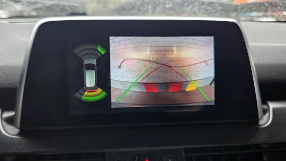 BMW 218i GRAN TOURER