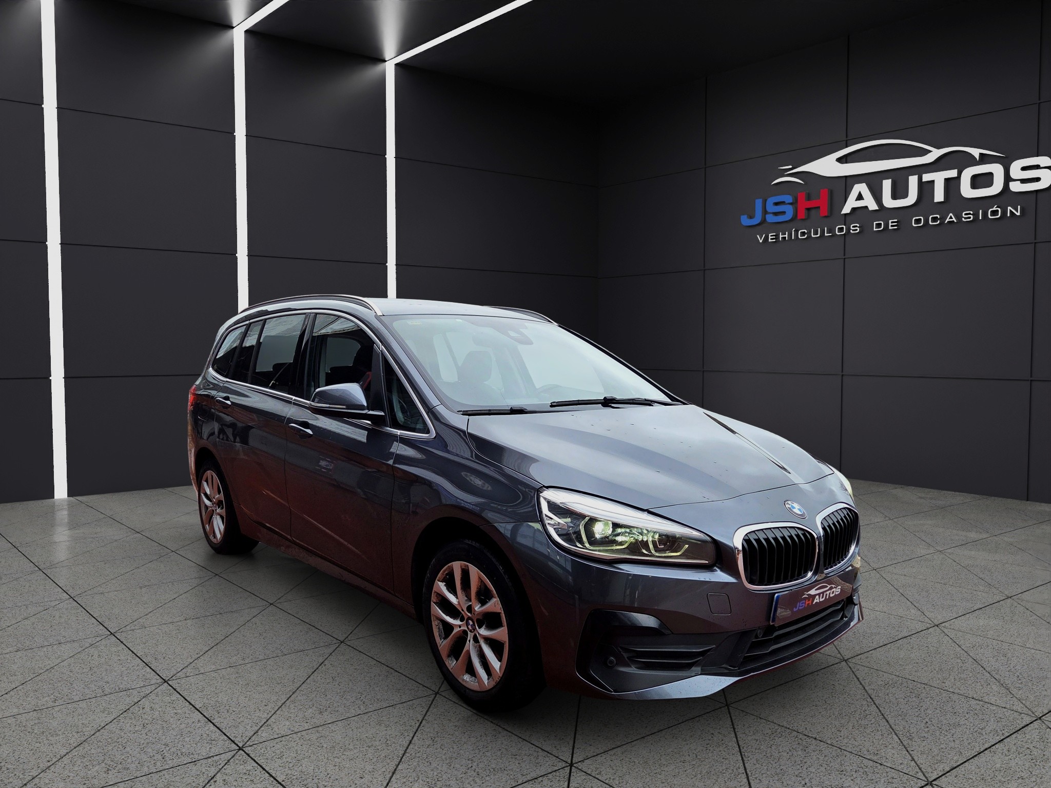 BMW 218i GRAN TOURER