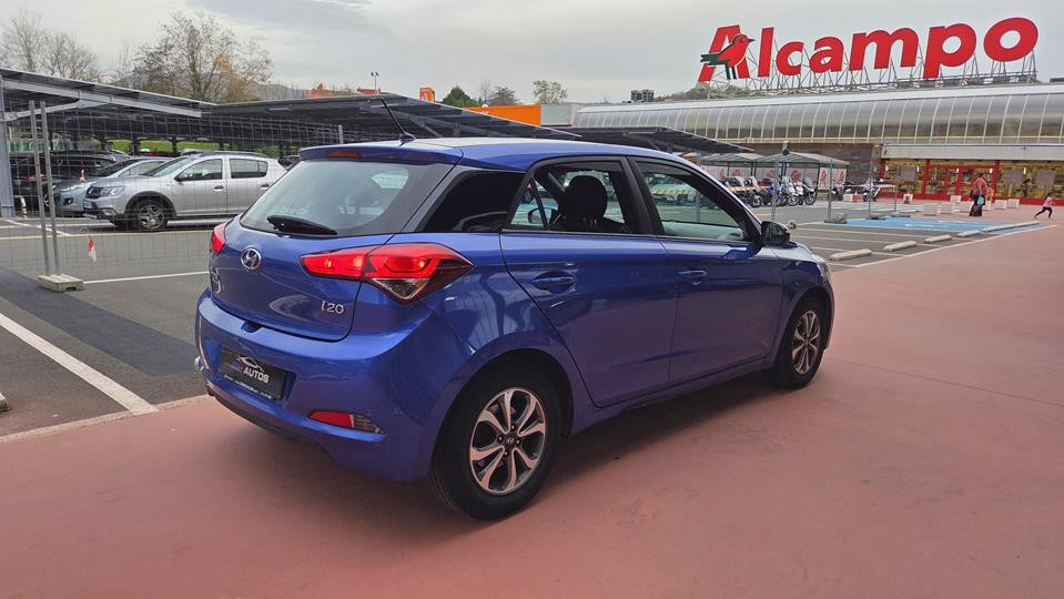 HYUNDAI i20 ACTIVE