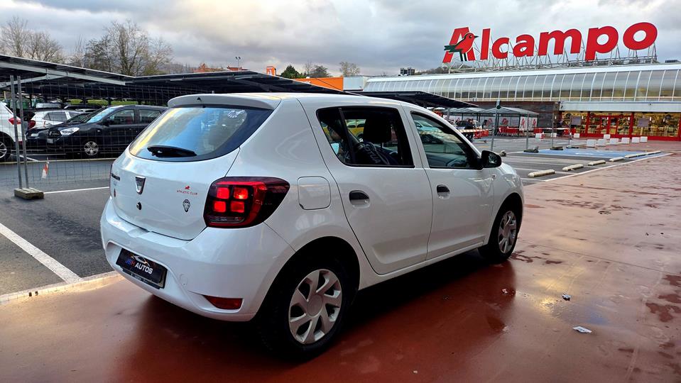 DACIA SANDERO