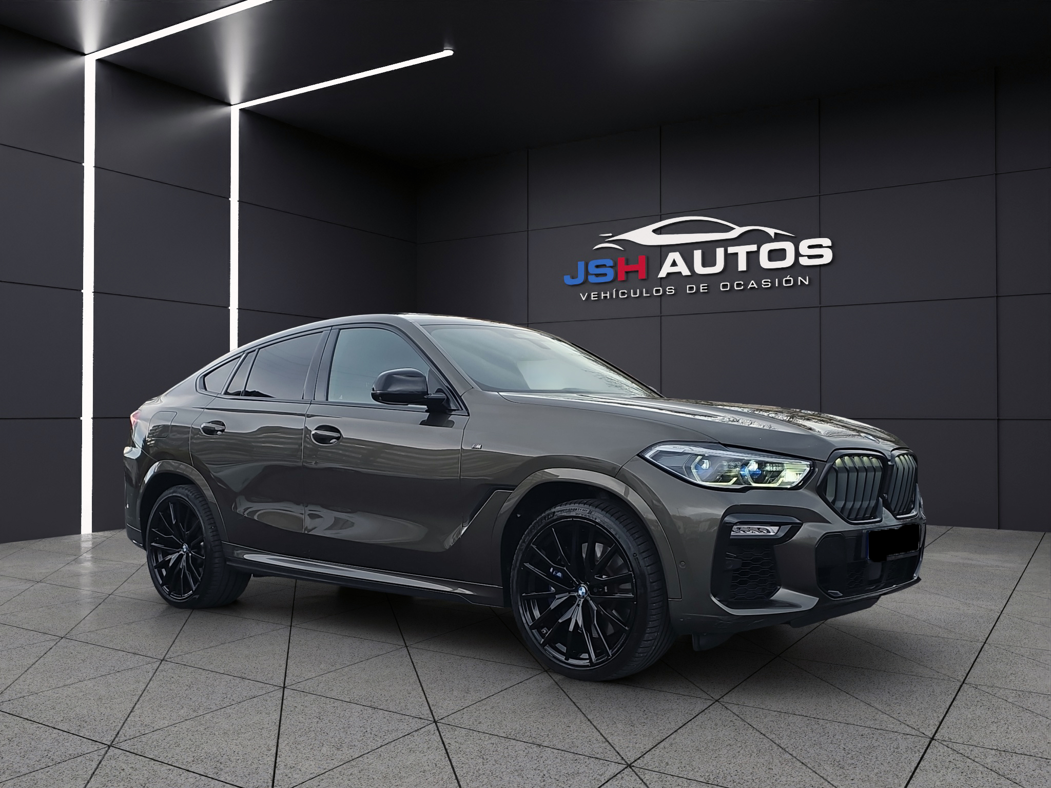 BMW X6 M50i