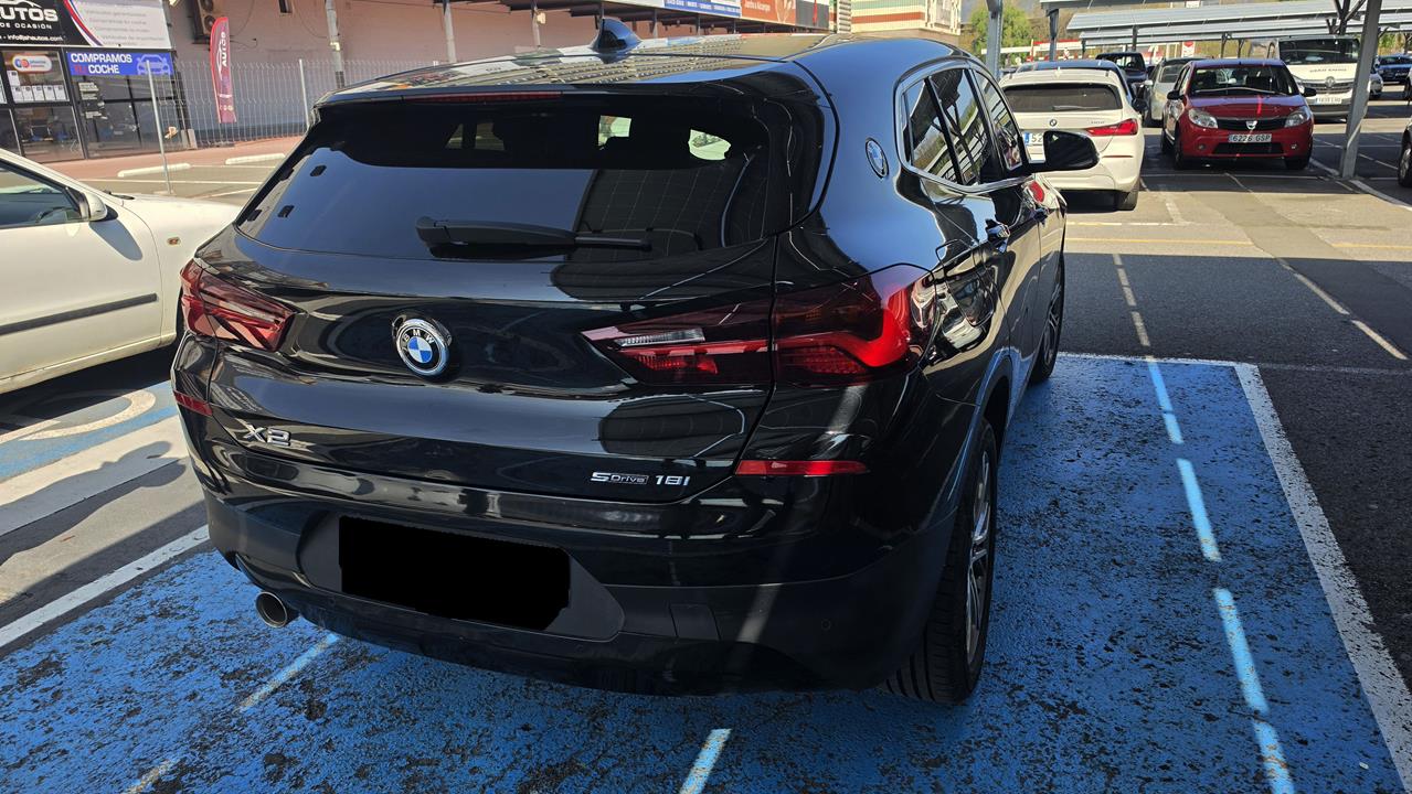 BMW X2
