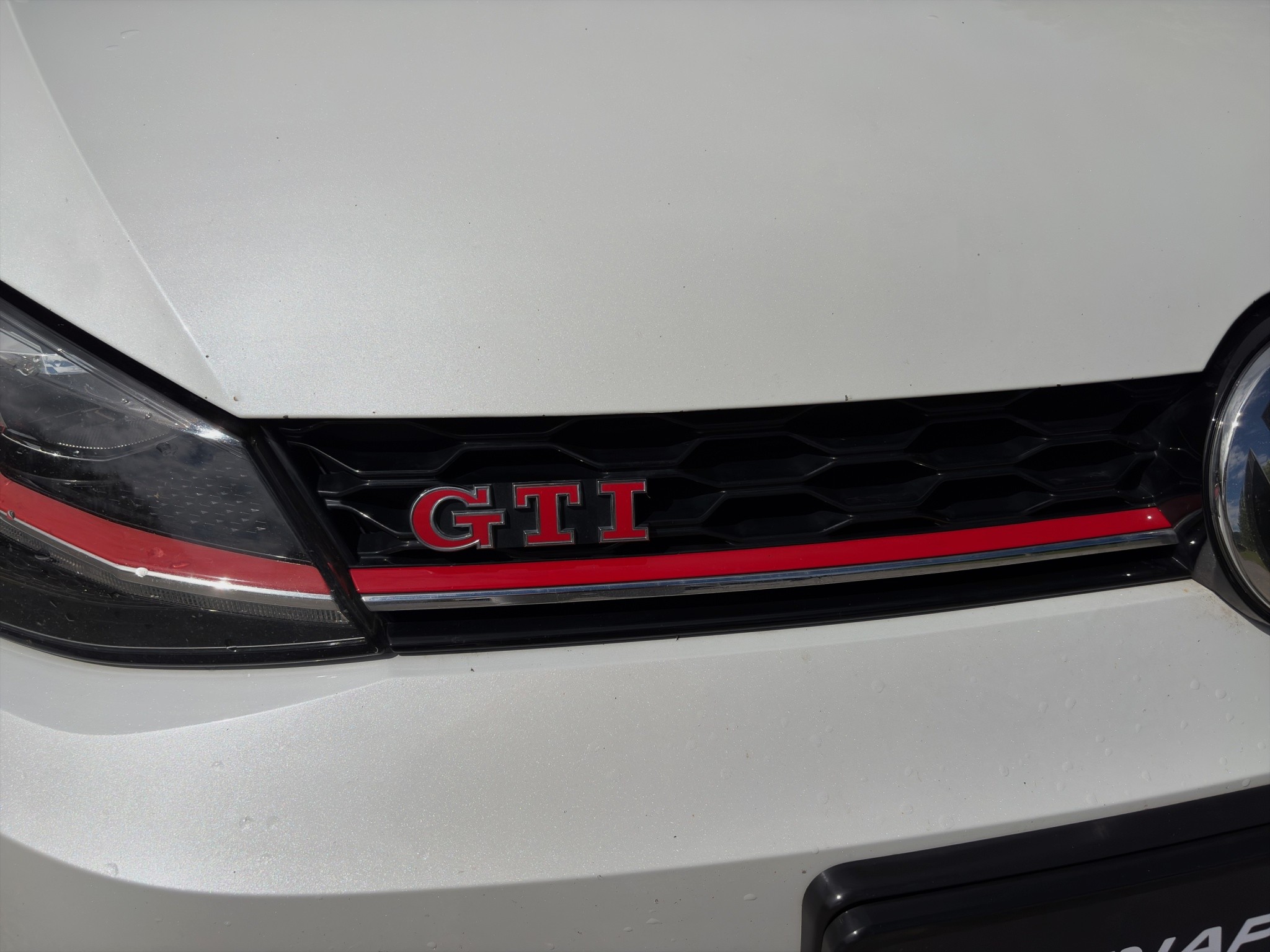 VOLKSWAGEN GOLF GTI 7,5