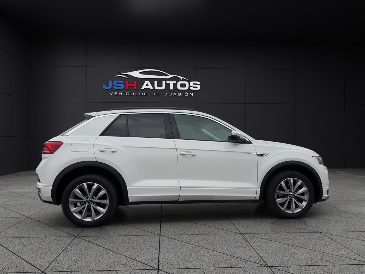 VOLKSWAGEN T ROC R-LINE