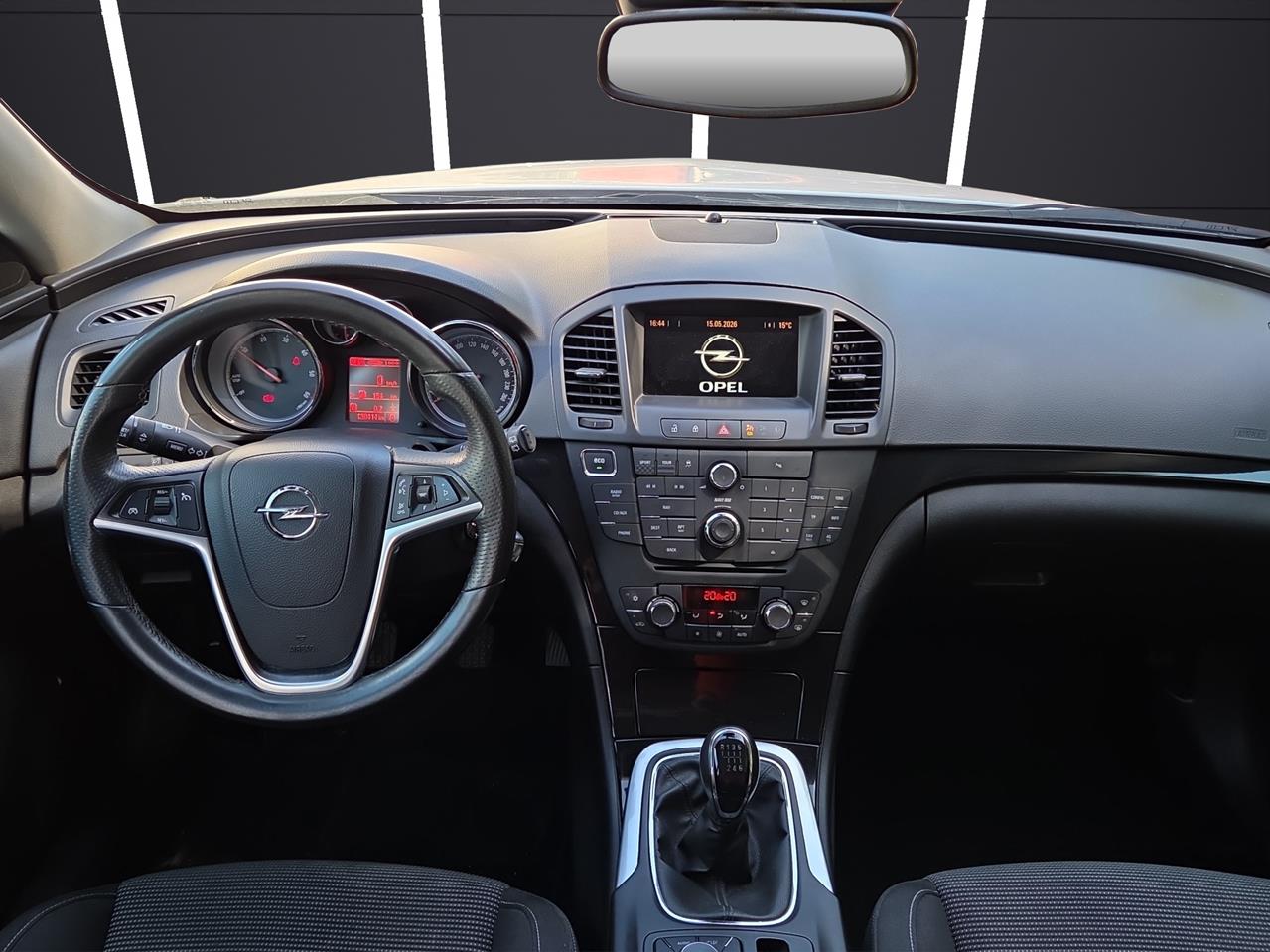 OPEL INSIGNIA